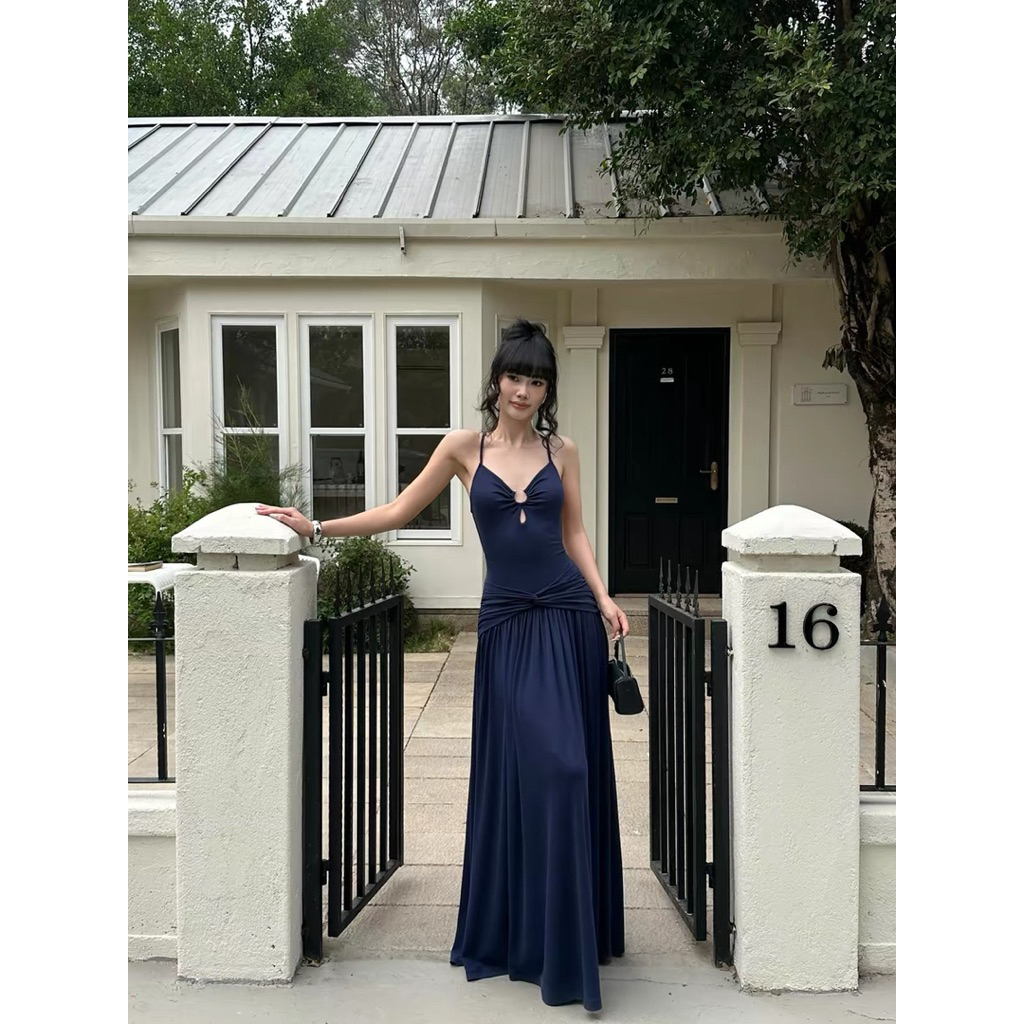 พร้อมส่ง‼️veniue navy dress S