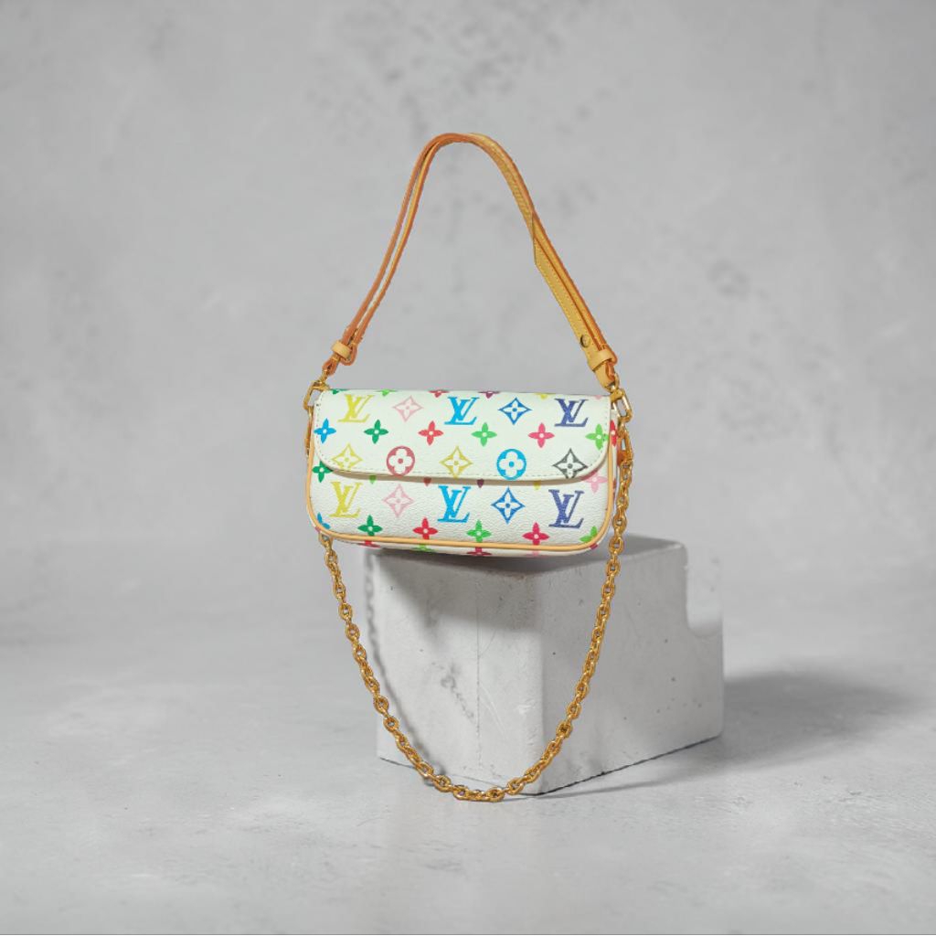 Lv ivy monogram multicolour rare items good condition and good price