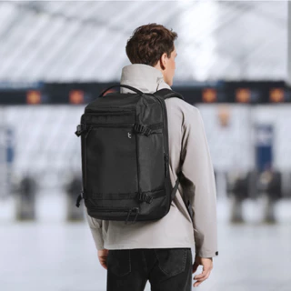 Tomtoc Navigator-T67 Travel Laptop Backpack กระเป๋าเป้สะพายหลัง ความจุ 38L