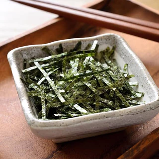 สาหร่ายย่างตัดเส้น 100g เกรดA สาหร่ายเส้นฝอย สาหร่ายโนริตัดเส้น ใช้โรยทาโกะยากิ