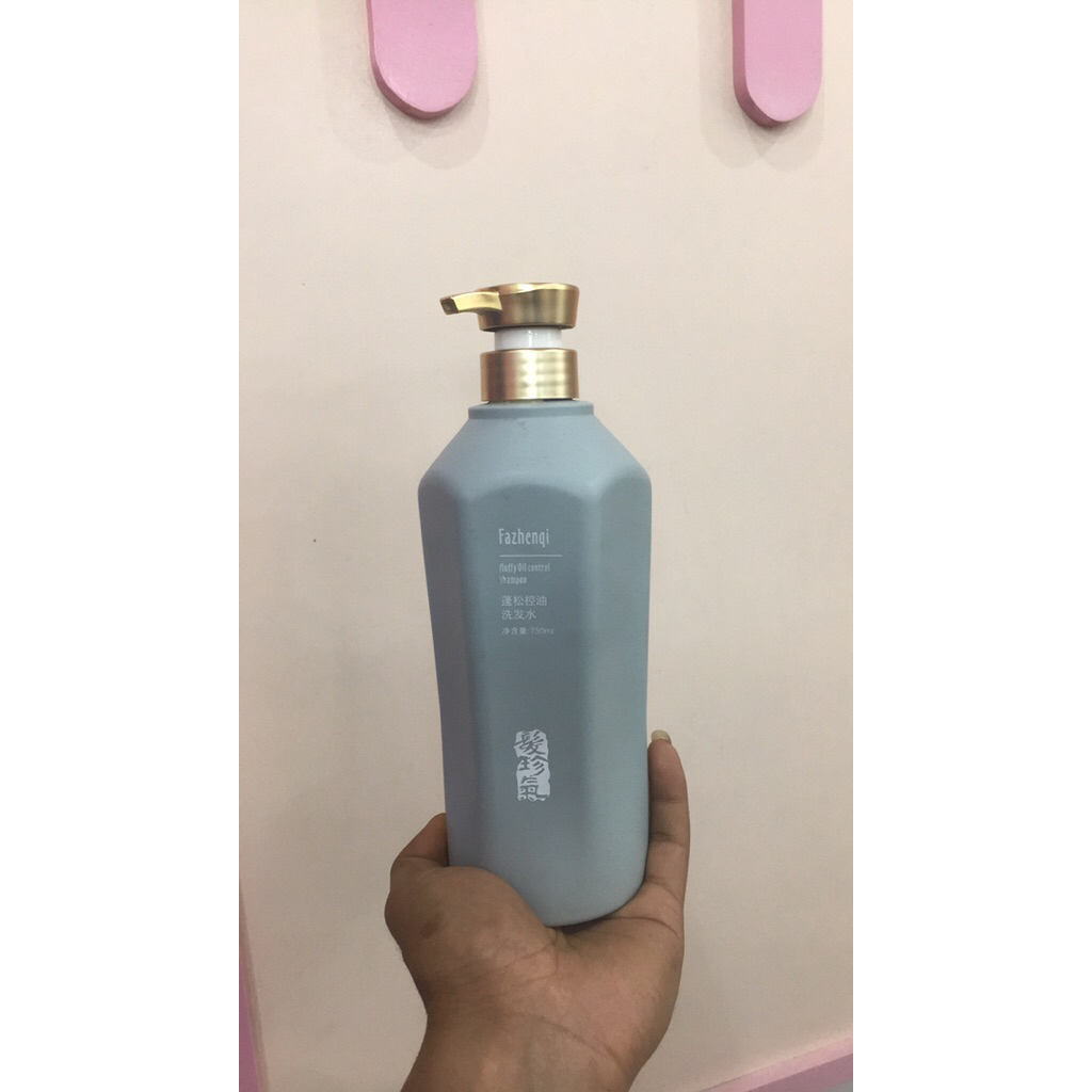 Fazhenqi แชมพูควบคุมความมันผมชี้ฟู ด้วยเทคโนโลยี Daily Oil Control สำหรับผมที่มีปัญหาความมันและฟู
