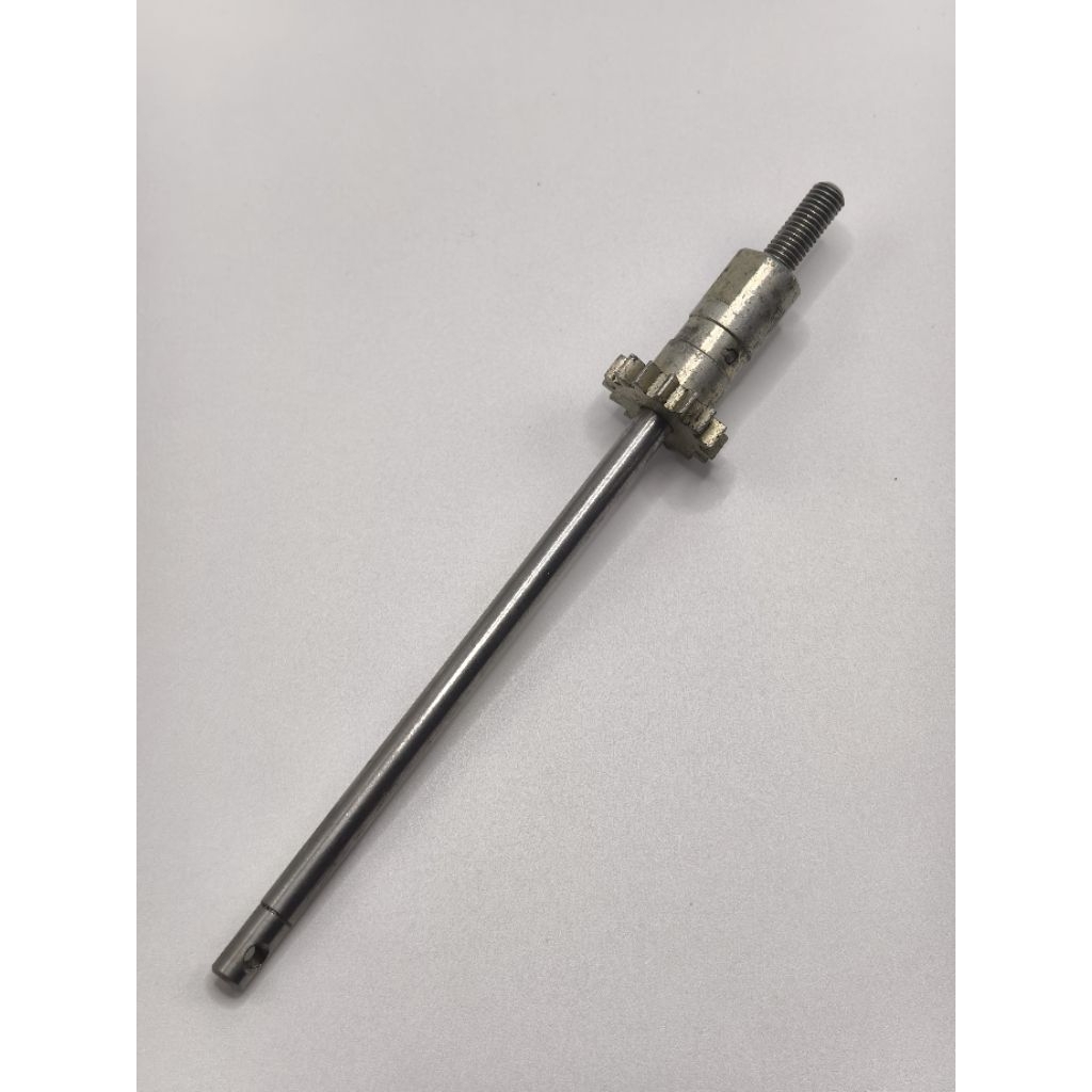 แกนกลาง DAIWA BG-20/30 ของแท้ มือ2