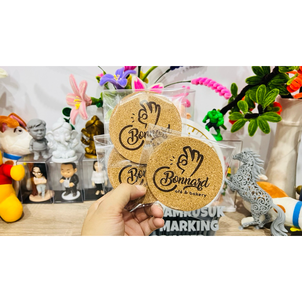 (จำนวนมาก มีเรทราคา) Coaster ที่รองแก้ว แผ่นรองแก้วไม้คอร์ก จานรองแก้ว เลเซอร์ตามแบบ เส้นคม งานสวย