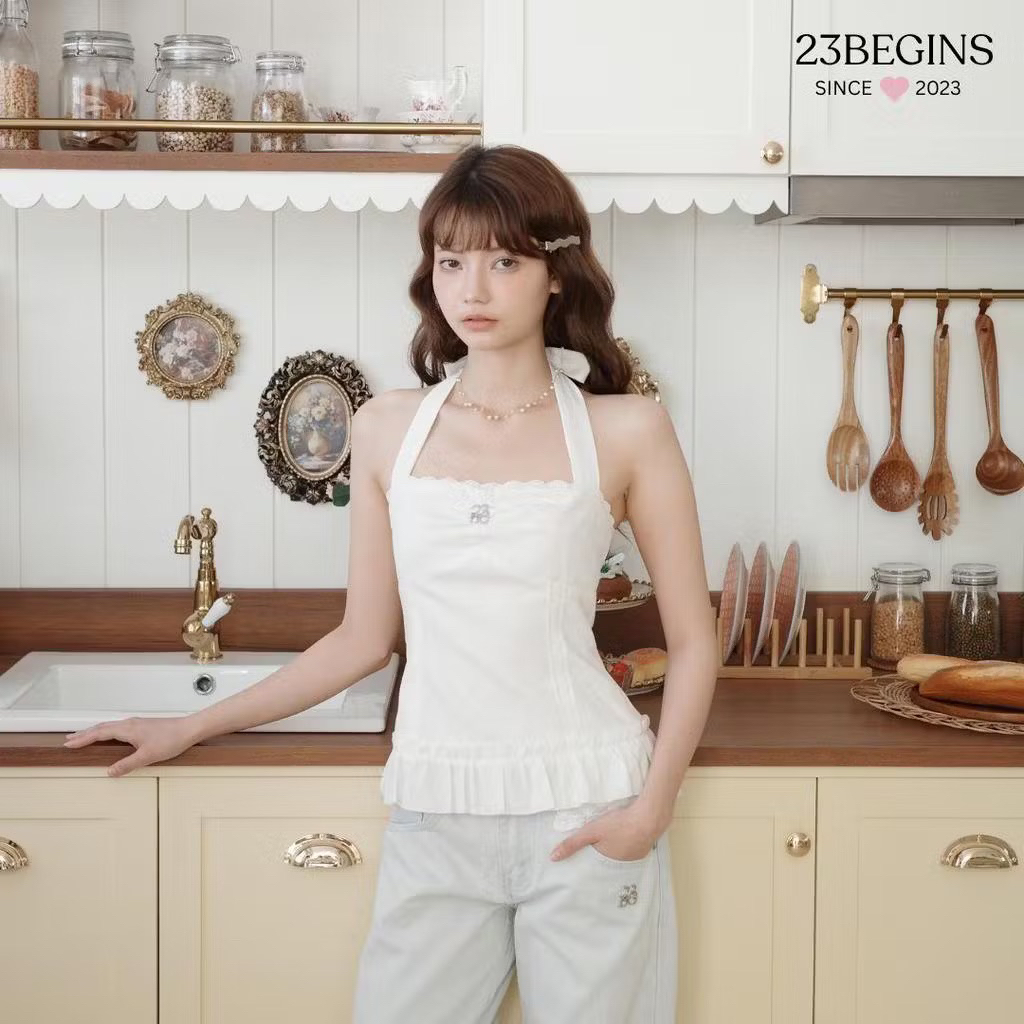 ส่งต่อ 23begins - Cathy เสื้อคล้องคอลูกไม้ ซิบข้าง ผ้าหนา