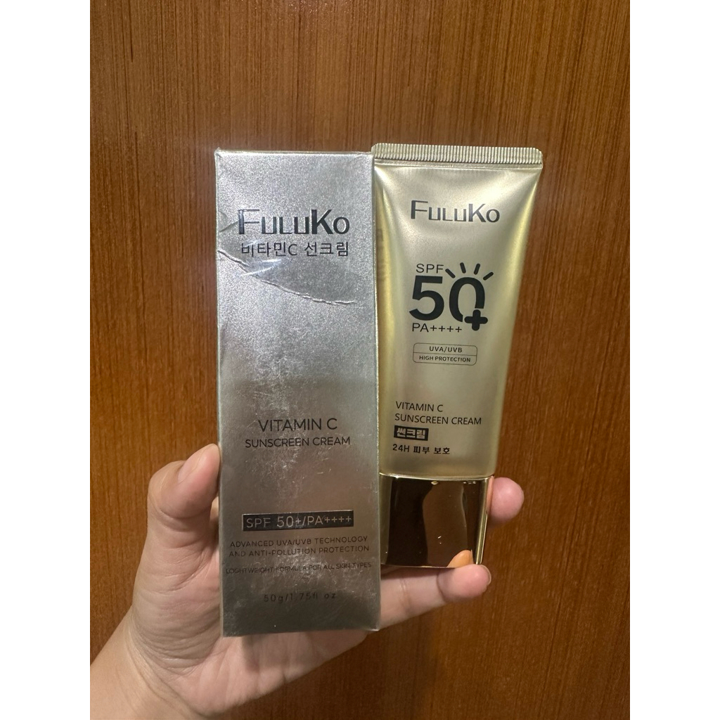 FULUKO VC  Sunscreen 50g SPF50+ PA++++ เนื้อกันแดดบางเบาอ่อนโยนต่อผิว ราคาถูก Shopee Lazada