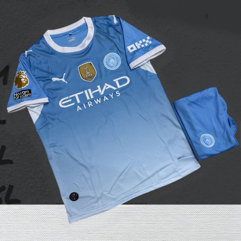 ชุดฟุตบอล ชุดบอล (เสื้อพร้อมกางเกงครบเซ็ค) ตัวใหม่ล่าสุด