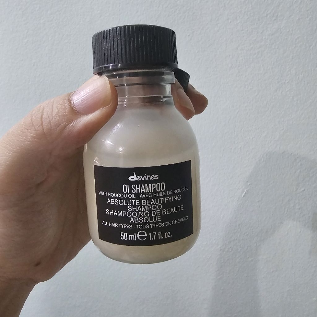 Davines OI Shampoo for Softness and Shine 50 ml
