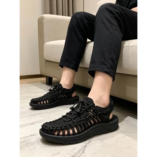 KEEN UNEEK รองเท้าแตะรัดส้นกลางแจ้ง กันกระแทกรอบด้าน ซับนิ่มกระชับ เป่าไว รองรับทุกกิจกรรม ใส่เดินป่าลุยน้ำ