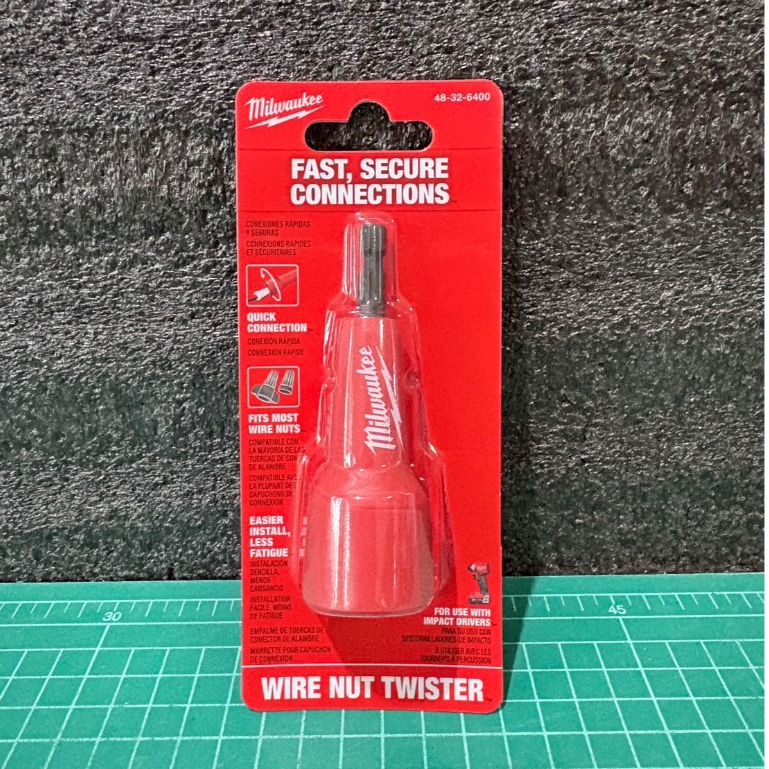 Milwaukee 48-32-6400 ซ็อกเก็ตตัวเชื่อมต่อสายไฟแบบบิดเร็ว