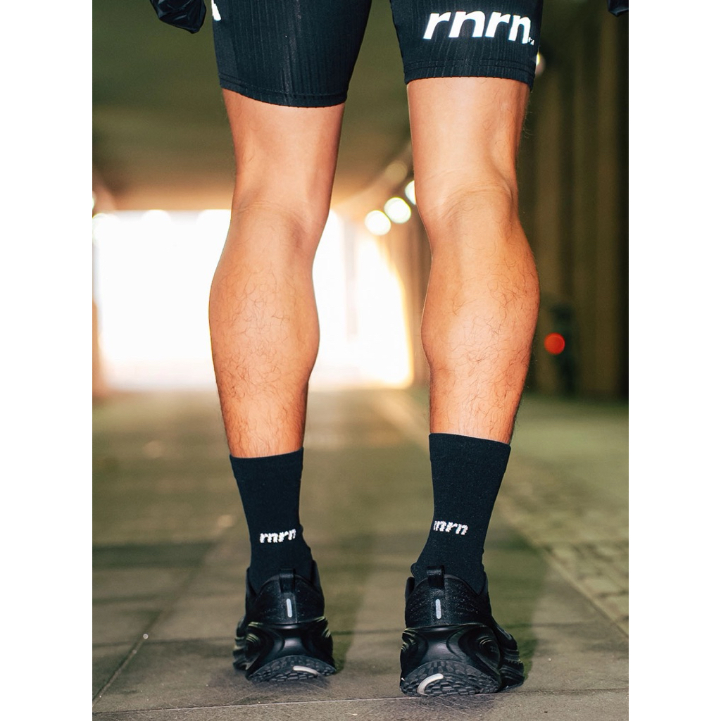 พร้อมส่ง rnrn marathon sock ถุงเท้าสำหรับวิ่งมาราธอน