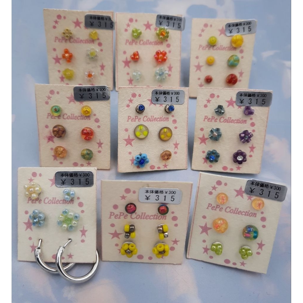 ของใหม่ ต่างหูก้านแสตนเลส ราคา/แผง (1แผงมี6ชิ้น) ●แม่เหล็กไม่ดูด น้ำหนักเบา