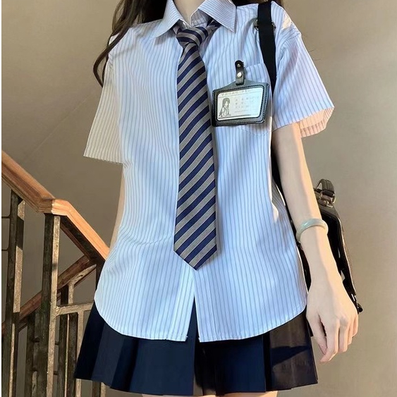พร้อมส่ง⚡ชุดนักเรียนหญิง ชุด 3 ชิ้น เสื้อเชิ้ต + ผูกโบว์ + กระโปรง ชุดกะลาสี ชุดนักเรียนเกาหลี