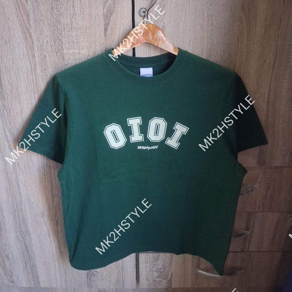 เสื้อยืดแขนสั้น oioi มือ2แท้ สภาพใหม่ไม่มีตำหนิสีเขียว