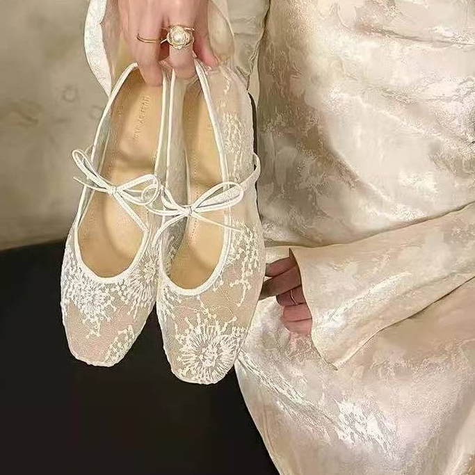 ROSE Lace Mary Jane Flats (เพิ่มขนาด 1 ไซส์）งานปักลูกไม้สไตล์รองเท้าบัลเล่ต์
