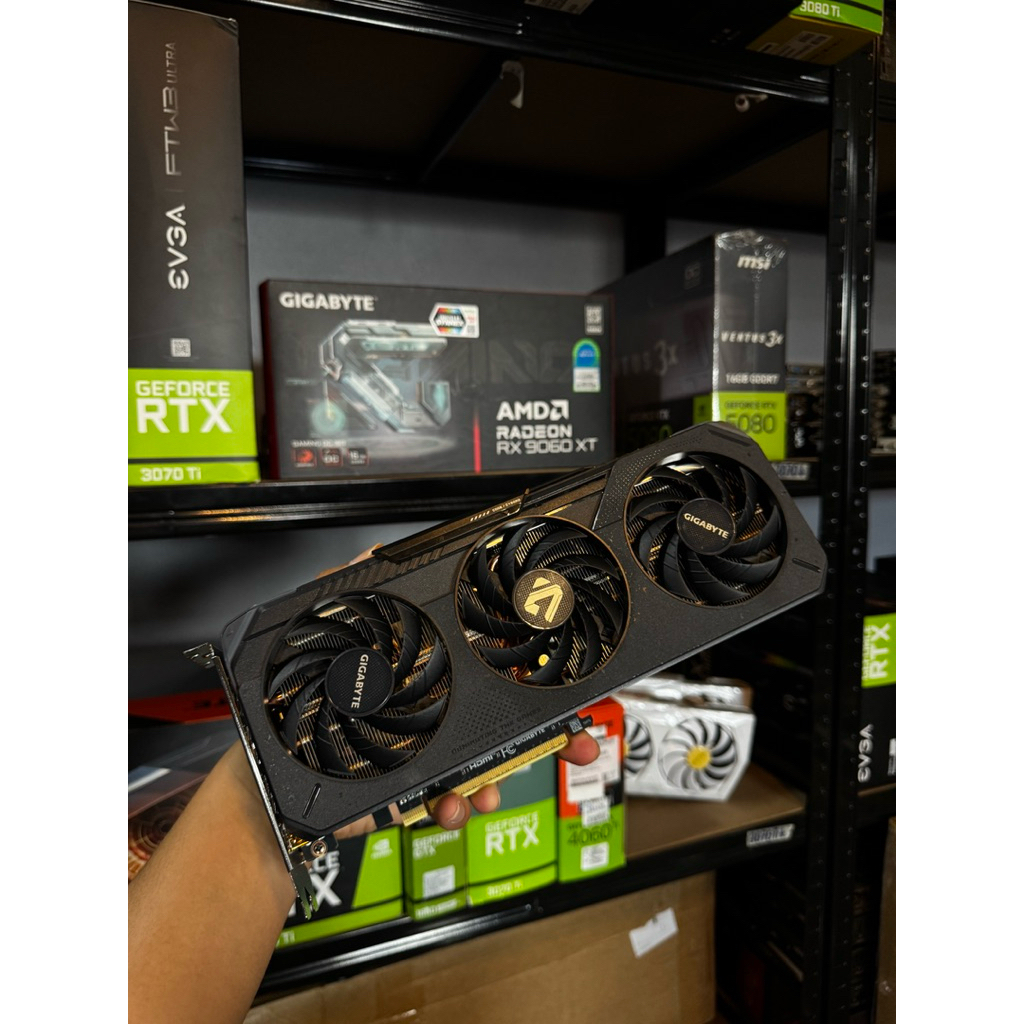VGA (การ์ดแสดงผล) GIGABYTE RADEON RX 9060 XT GAMING OC 16G - 16GB GDDR6 สินค้าประศูนย์ 2ปี Advice มี