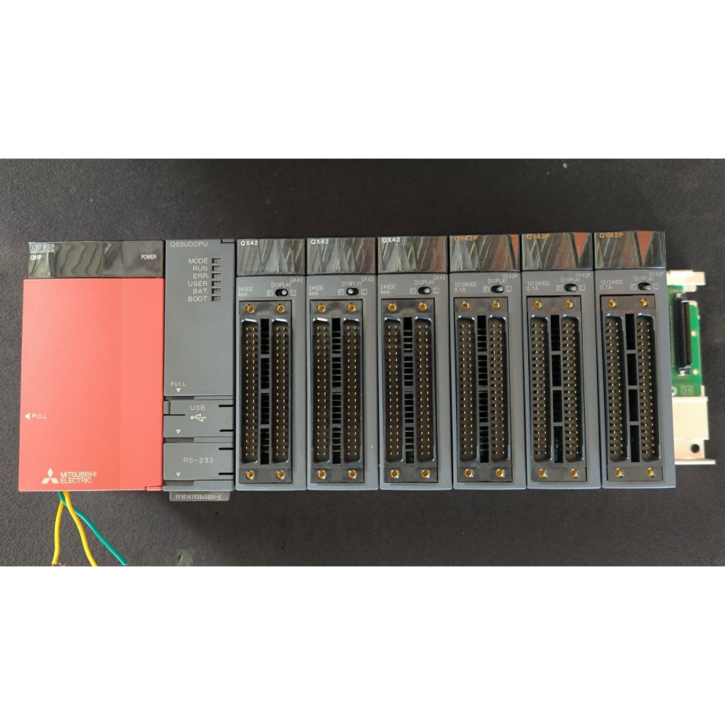 PLC มือ2 รุ่น Q03UDCPU / Q00JCPU Mitsubishi  ใช้งานได้