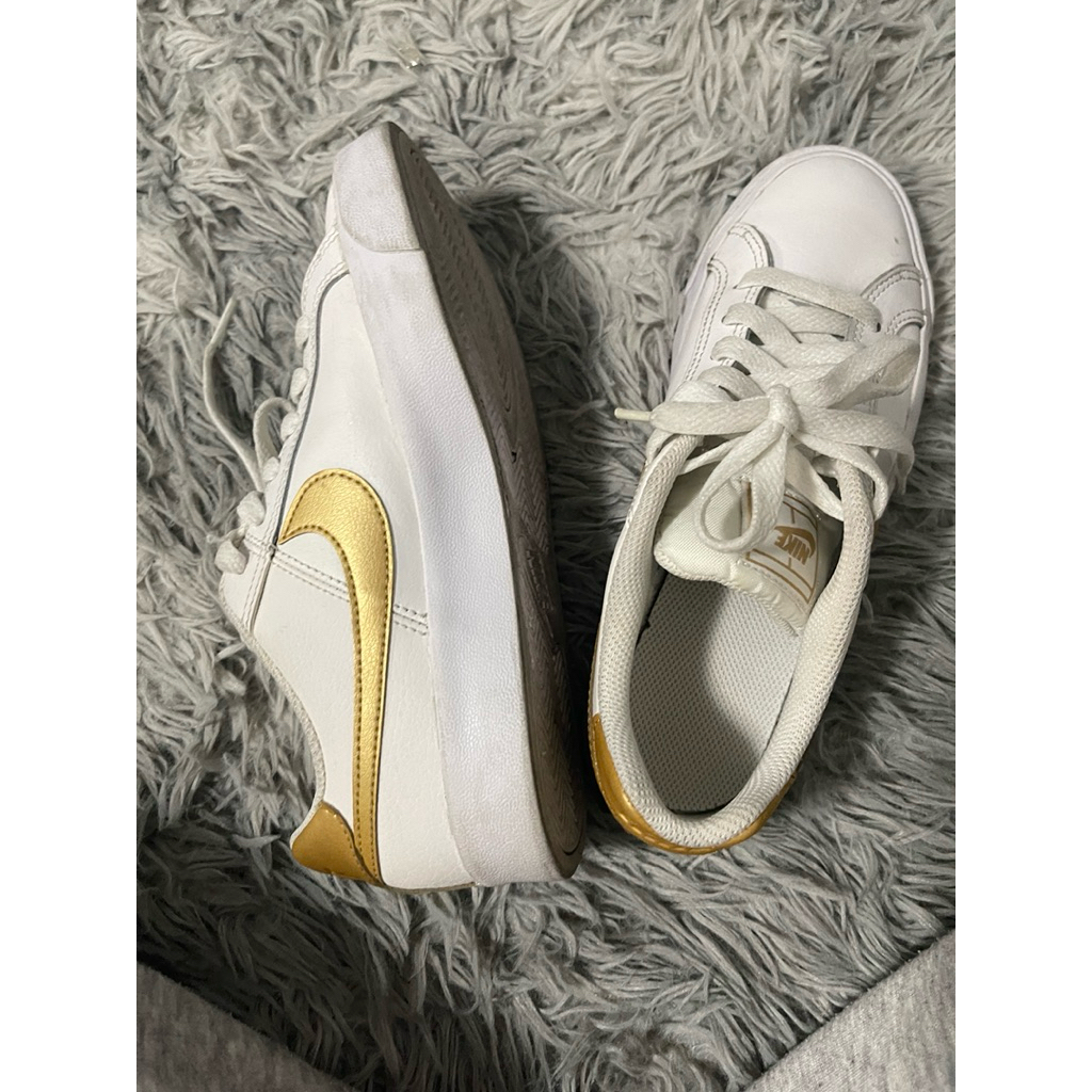 Nike Court Royale AC ขาวเหลือง สภาพ95%