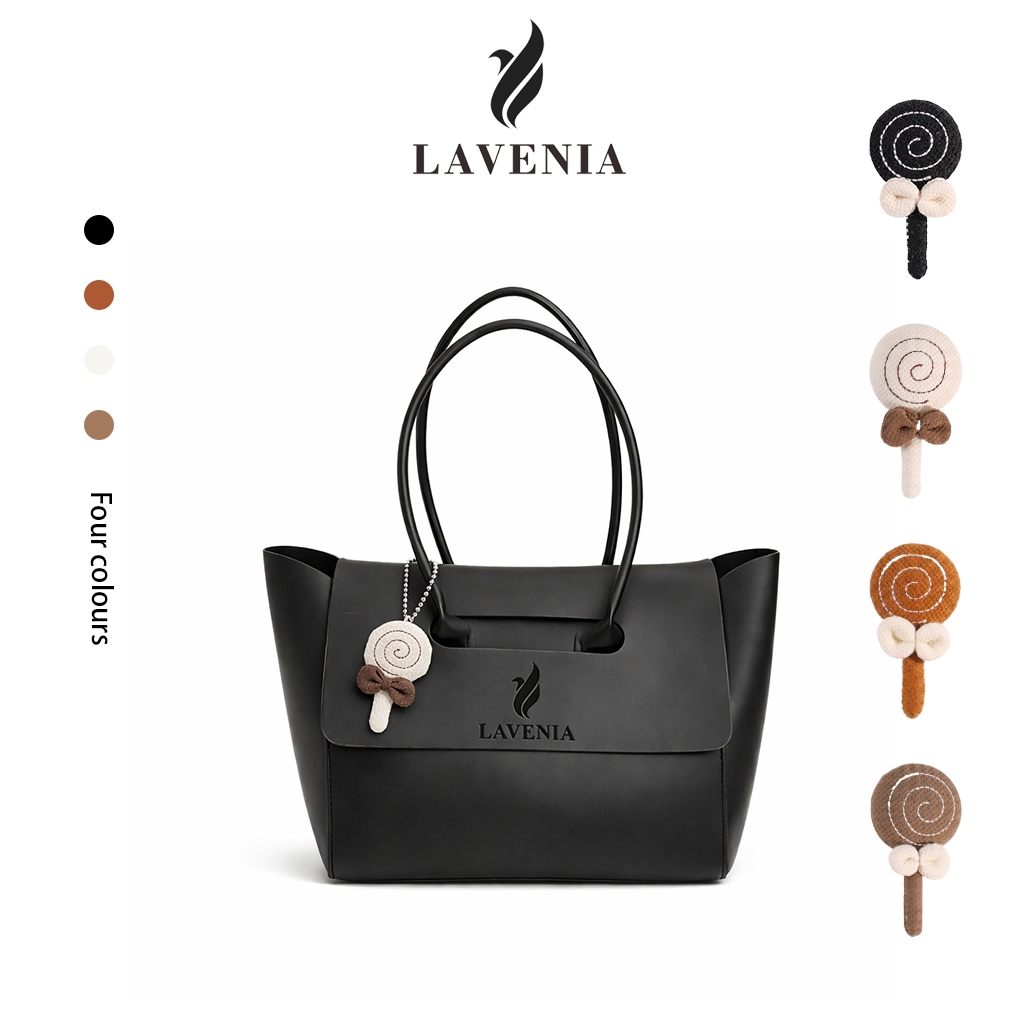 กระเป๋าสะพายไหล่ สะพายข้าง สลักชื่อร้าน LAVENIA มีฝาหน้ากระเป๋า ใบพอดี สำหรับสาวๆนักแบก บรรจุได้มาก