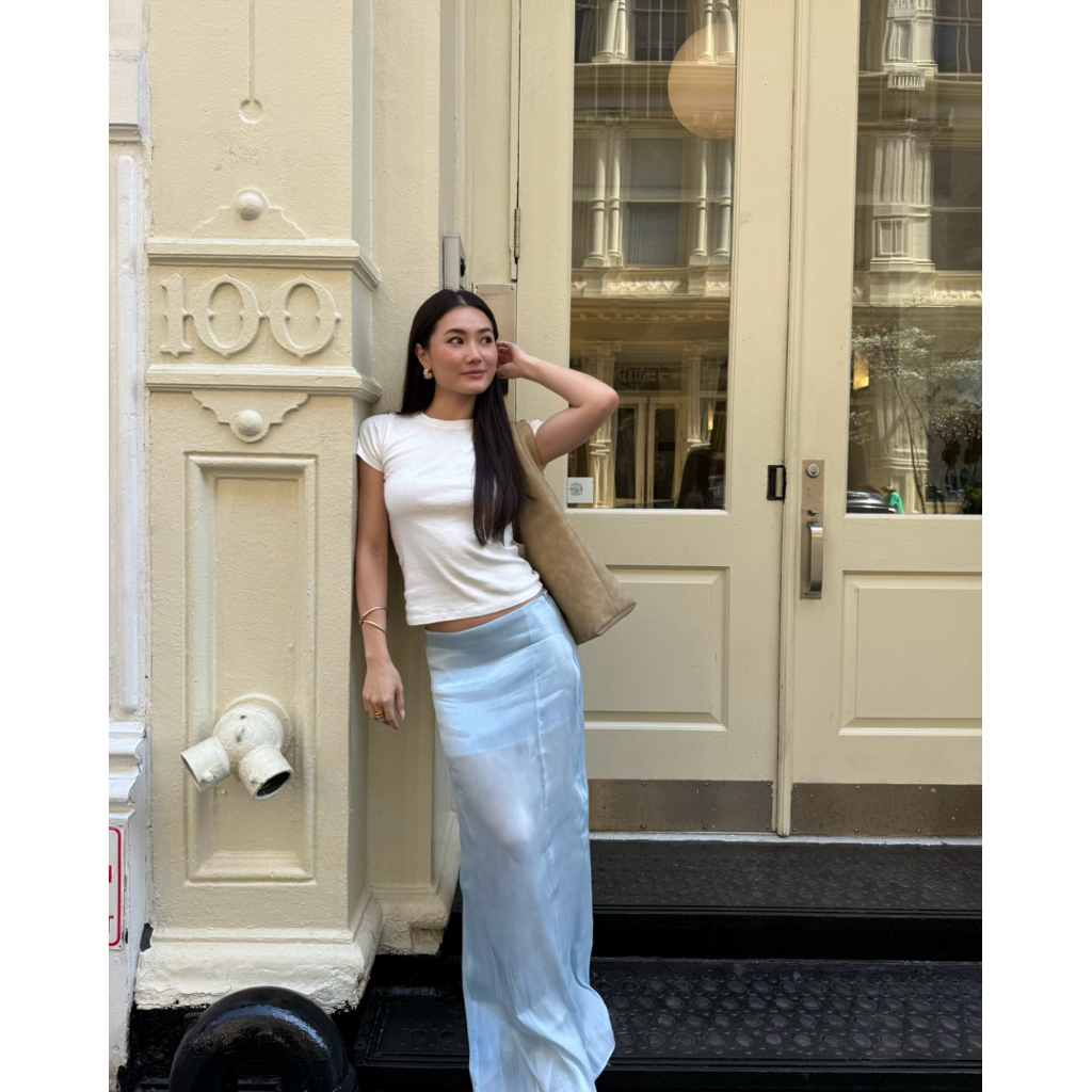 Lahv The Label - Peyton Skirt กระโปรงยาวผ่าหลัง