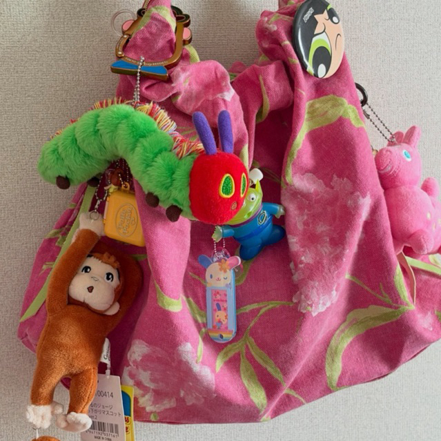 ⭐ นำเข้าจากญี่ปุ่น🇯🇵พร้อมส่งในไทย The Very Hungry Caterpillar (DIY Keychain) งานสะสม! พวงกุญแจน้องหน