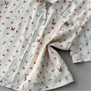 SISSY : เสื้อแขนสั้นคอปก(XS-3XL) ผ้าลูกไม้ซิปหน้า ซับในทั้งตัว ใส่สบาย