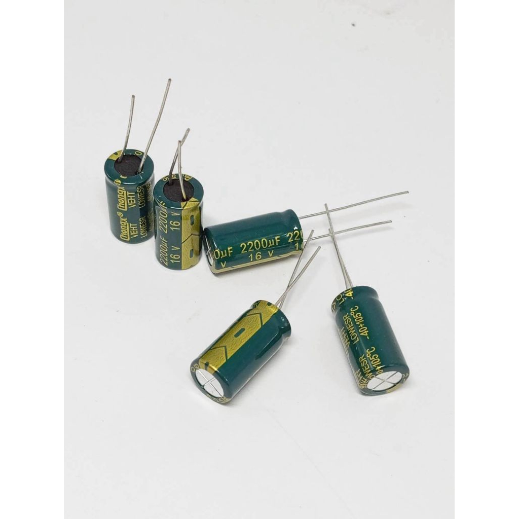 คาปาซิเตอร์ 2200uF หลากหลายความจุ 16V คาปาซิเตอร์2200uf16v
