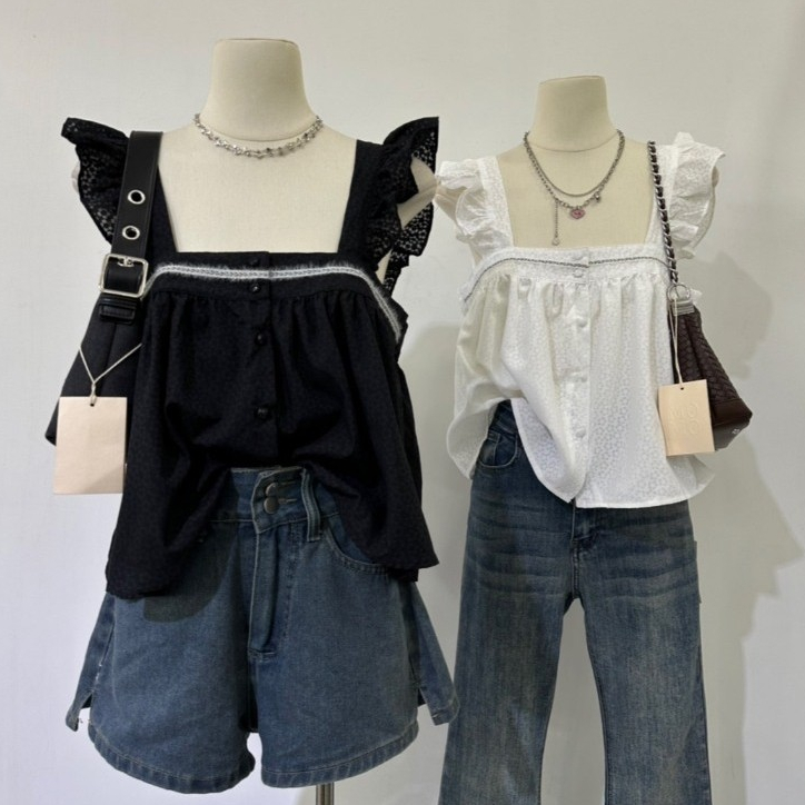 M2102 เสื้อแขนกุดแต่งระบายสุดคิ้วท์ ทรงนี้ใส่แล้วพรางหุ่นดีมากกก เนื้อผ้ามี Texture ในตัว