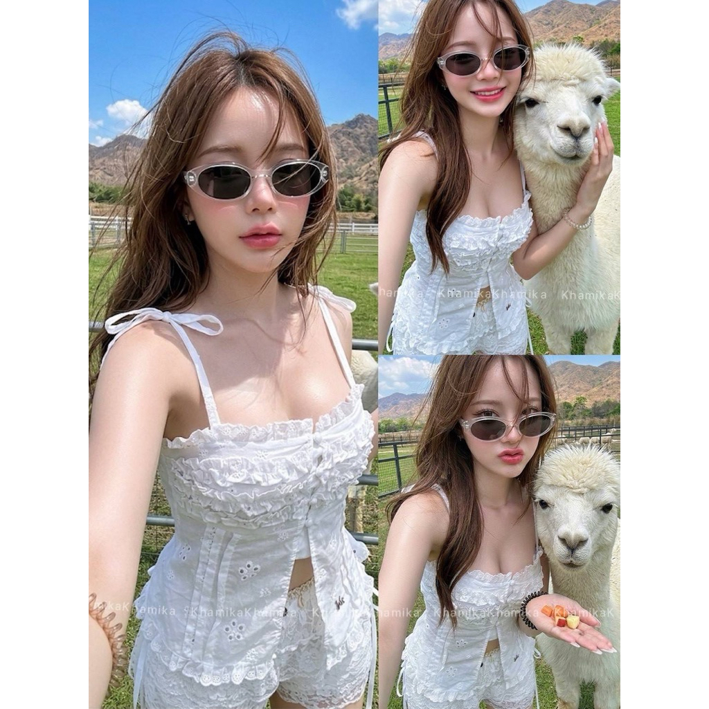 Lace Top🌷เสื้อสายเดี่ยวผูกไหล่ ผ้าฉลุลายดอก กระดุมใช้ได้จริง สม็อคหลัง (Khamikaผูกไหล่ฉลุ)