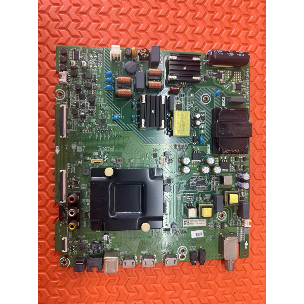 เมนบอร์ดทีวี Hisense รุ่น 50E7G/50A6500G พาสบอร์ด RSAG7.820.9574/ROH