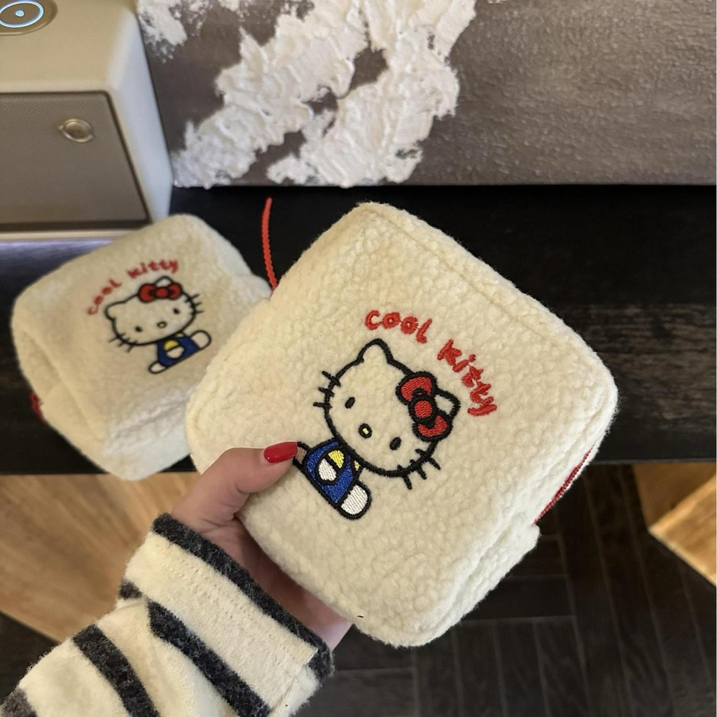สินค้าพร้อมส่ง กระเป๋าเครื่องสำอางค์สี่เหลี่ยม Hello Kitty นุ่มนิ่มขาวนวล สไตล์เกาหลี