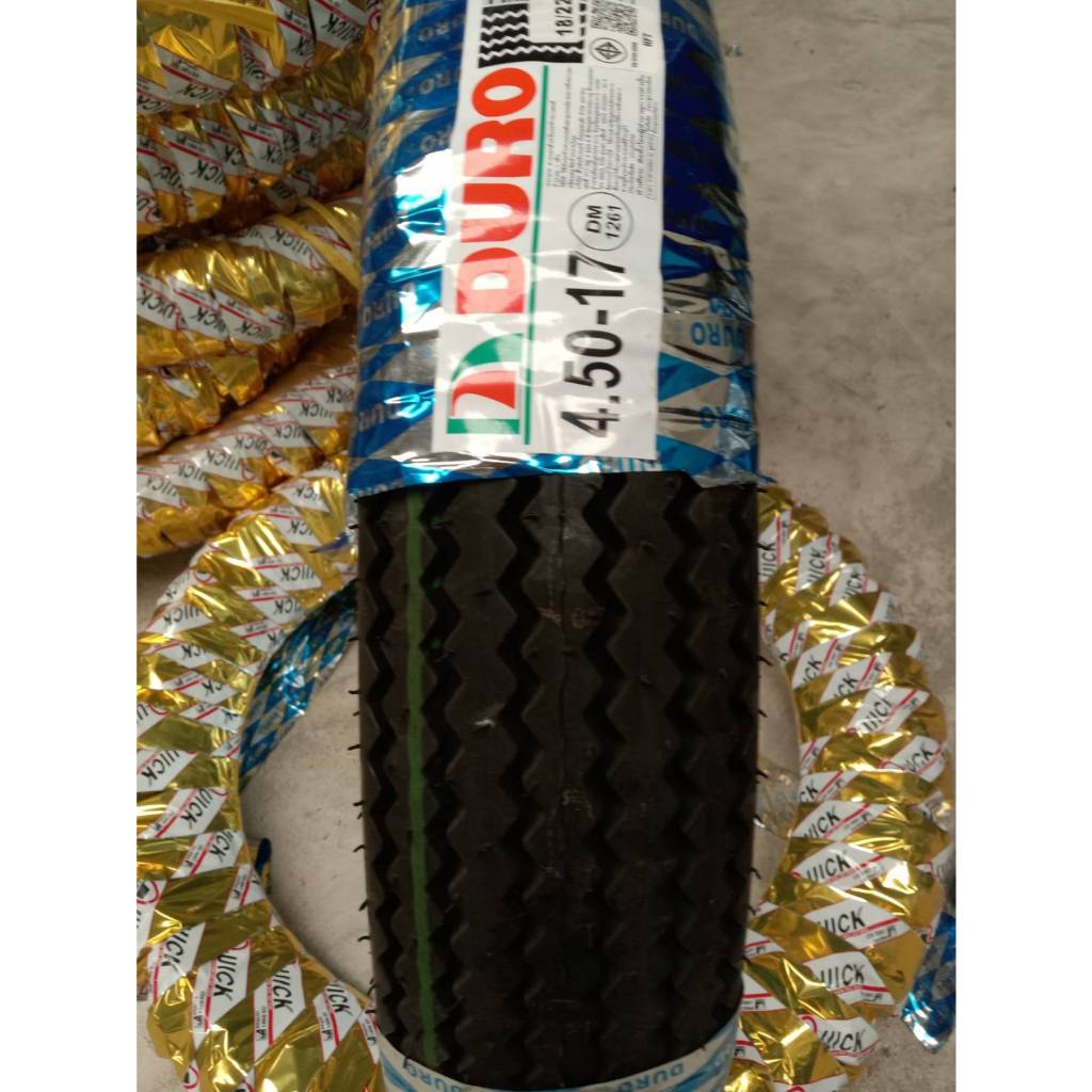 ลายฟันเลื่อย ยี่ห้อ DURO รุ่น dm-1261 ขนาด 4.50-17 ยางปี 2022