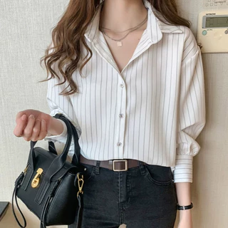 เสื้อเชิ้ตลายทางสีน้ำเงินเข้ม เวอร์ชั่นเกาหลี ทรงหลวม ใส่ทำงาน