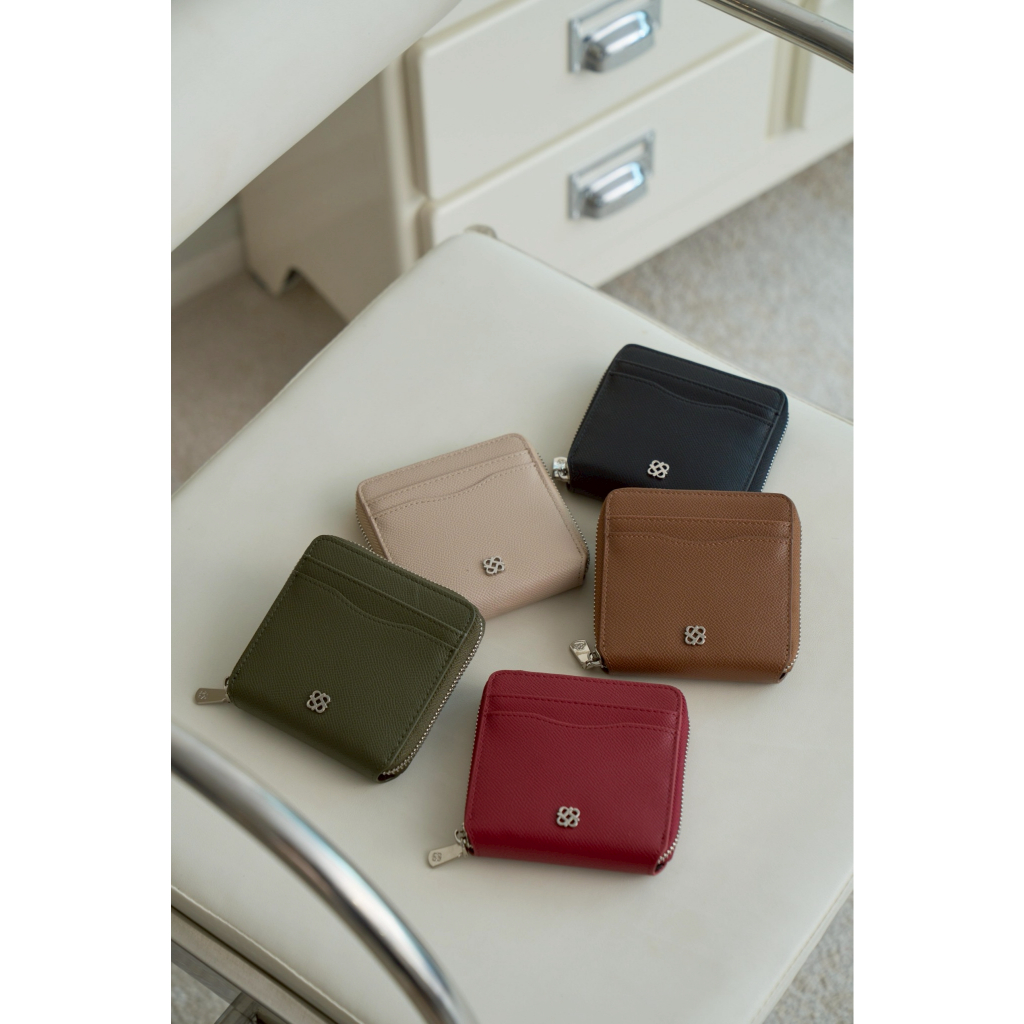 PEROTA “Golden Wallet” มาพร้อมกล่อง