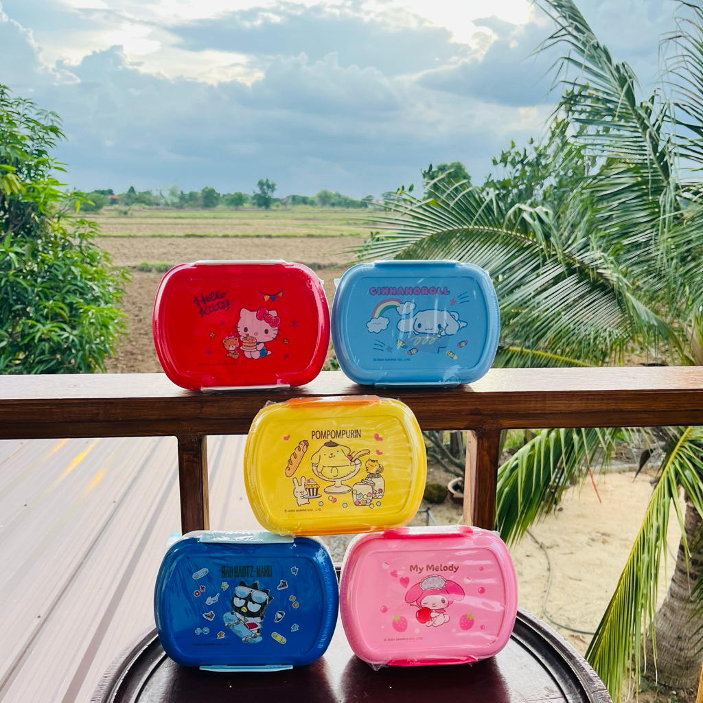 กล่องสี่เหลี่ยมชั้นเดียวหูล็อคขนาด13x17x6ซม.