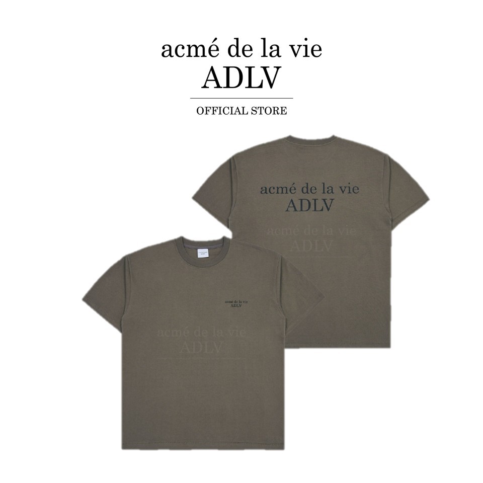 ADLV [acme de la vie] เสื้อยืด Oversize รุ่น Basic Logo Season 2 Short Sleeve T-Shirt Cocoa Brown (50141OBLSSU_H4BRXX)