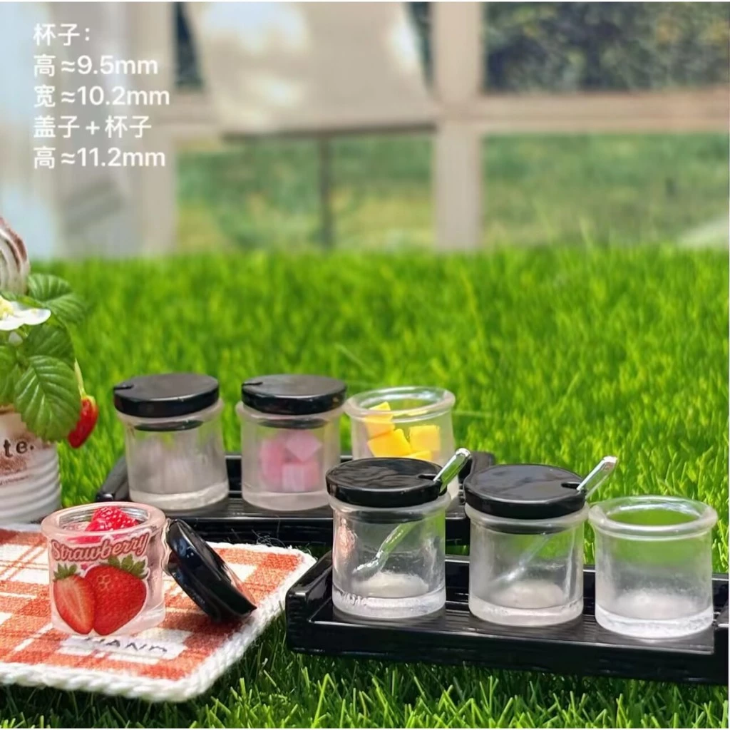 j422C ขวดใส่เครื่องปรุงขนาดจิ๋วของเล่นสะสมมีฝาปิดจิ๋วมากแพ็คละ 10 กระปุก(ได้ขวด10 ฝาปิด10)