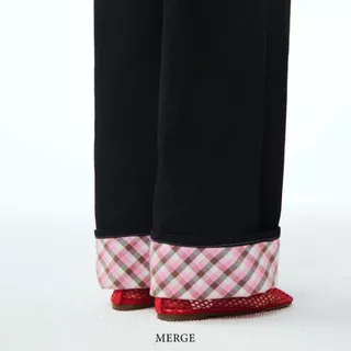 Merge Official - V Folded Waist Jeans (พร้อมส่ง)