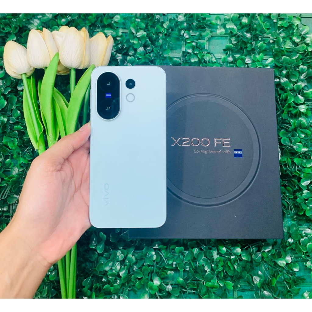 โทรศัพท์Vivo X200 FE 5G Ram12GB/Rom512GBเครื่องแท้เครื่องมือสองสภาพสวยกริบสินค้าพร้อมจัดส่ง