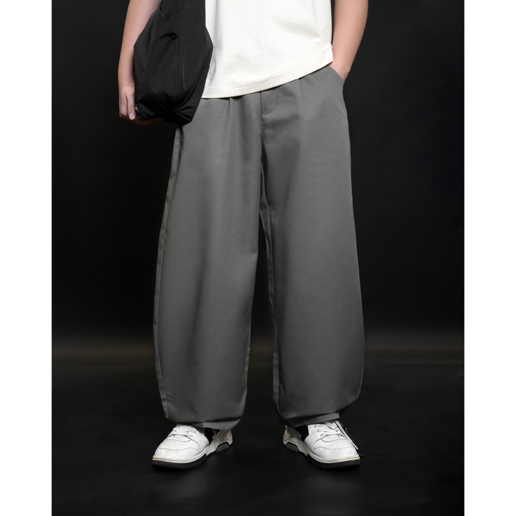 MUU RELAXED BARREL กางเกงขายาว กางเกงทรงหลวม กางเกงผู้ชาย สวมใส่สบาย