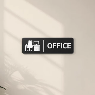 ป้ายสำนักงาน OFFICE พร้อมไอคอนแมวทำงานหน้าคอมพิวเตอร์