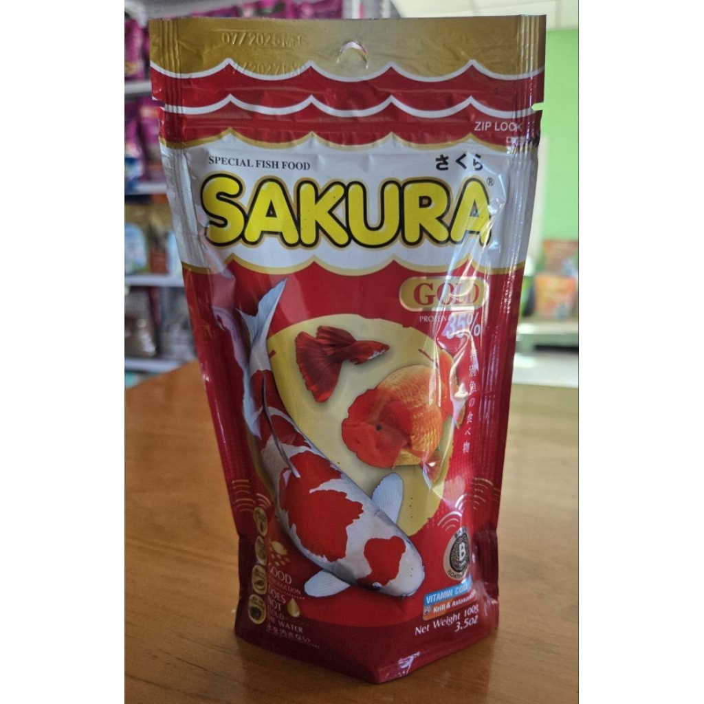 อาหารปลา SAKURA 100 กรัม