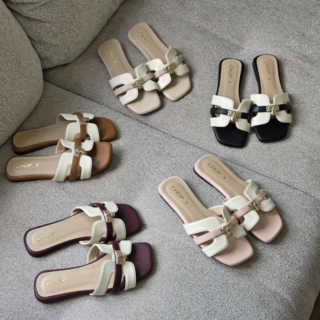 OHODOODEE : CHOP Two-Tone Chic Sandals — รองเท้าแตะส้นแบนแฟชัน ดีไซน์โมเดิร์นคลาสสิก แมทช์ง่ายได้ทุกลุค B01