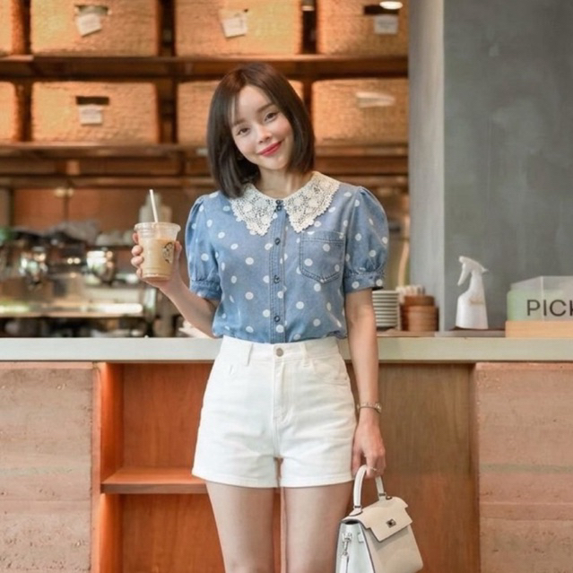 [ส่งด่วน] Chaline เสื้อยีนส์ เนื้อผ้ายีนส์ฟอกนุ่ม