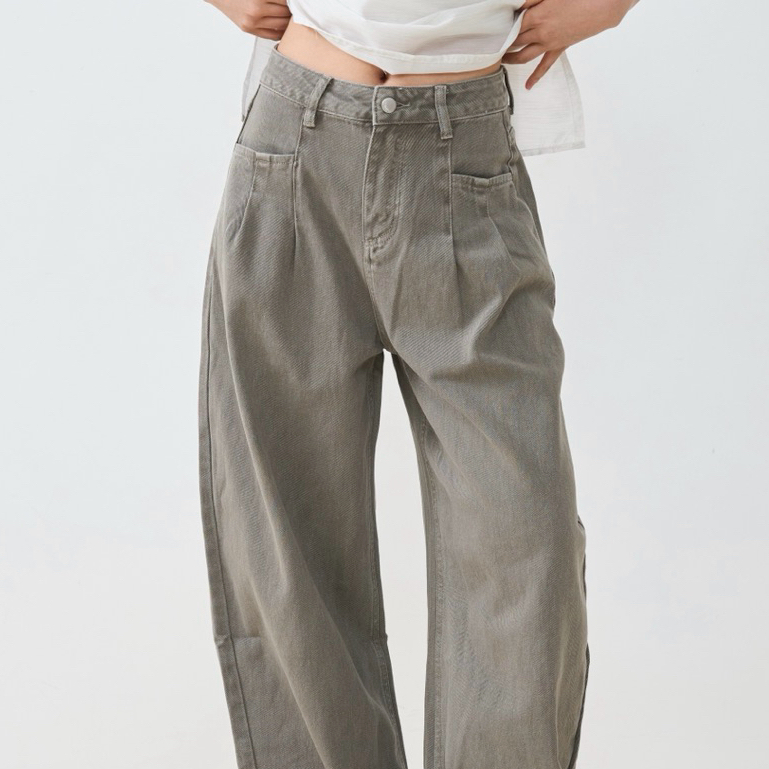 Pleat Pocket Denim Pants by MAMIL
