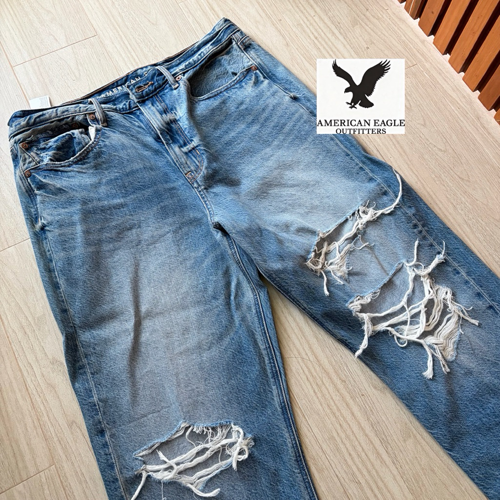 กางเกงยีนส์ผู้หญิง American Eagle (มือสอง)