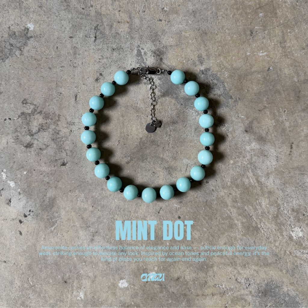 EMAU- MintDot the Mix of Sleek Amazonite Jade and Black Agate Stones Necklace สร้อยหินอมาโซไนด์สลับหินนิลดำ