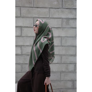PRE-ORDER HIJAB • 21 yre (110x110cm)