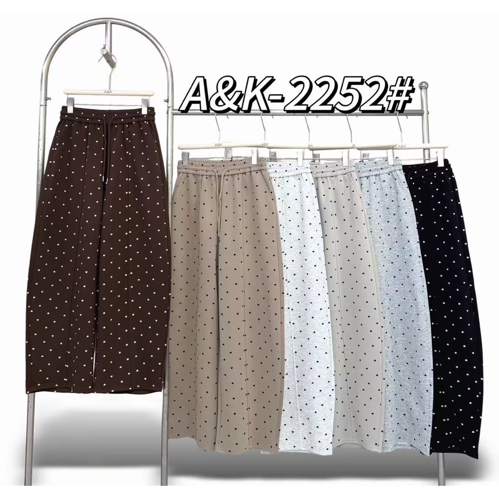 รหัส2252กางเกงขายาวลายหัวใจผ้านาโนงานป้ายA&Kผ้ายืดนิ่มลื่นใส่สบายฟรีไซส์เอวสูง
