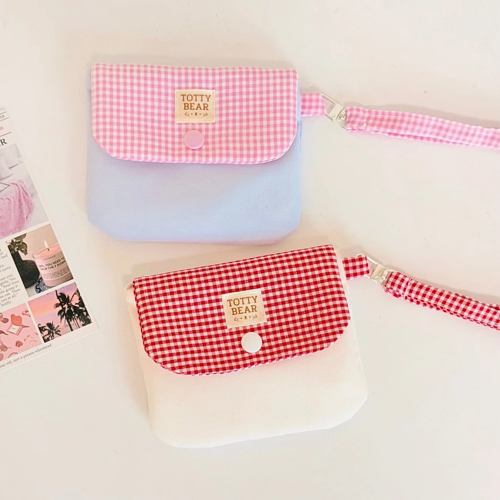 Tottty wallet bag l กระเป๋าใส่สตางค์ ใส่บัตร สีพาสเทลสไตล์เกาหลี พร้อมสายคล้องข้อมือ สำหรับเงินสดและเหรียญ