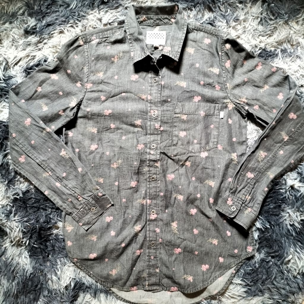 เสื้อเชิ้ตแขนยาวVans มือสอง